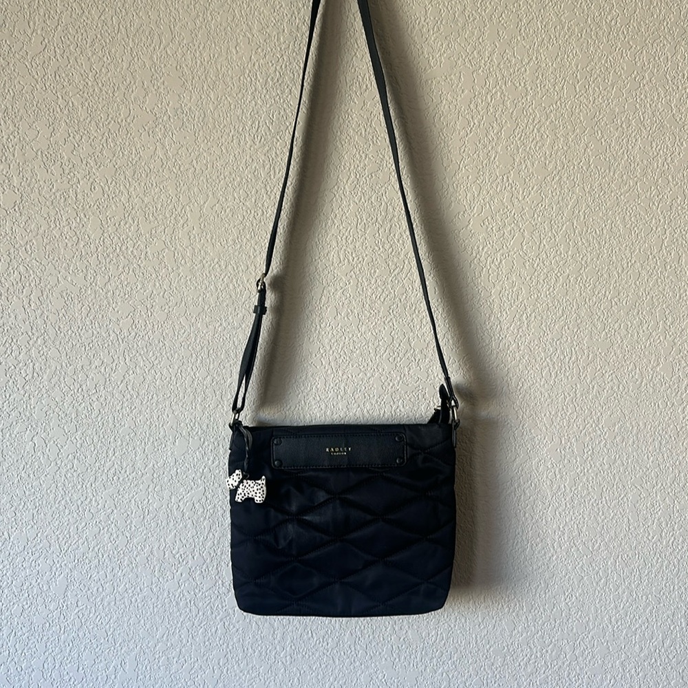 Crossbody purse